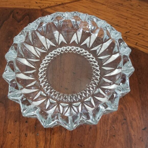 Kig Indonisia cigar/ciggarette ashtray - Picture 4 of 10